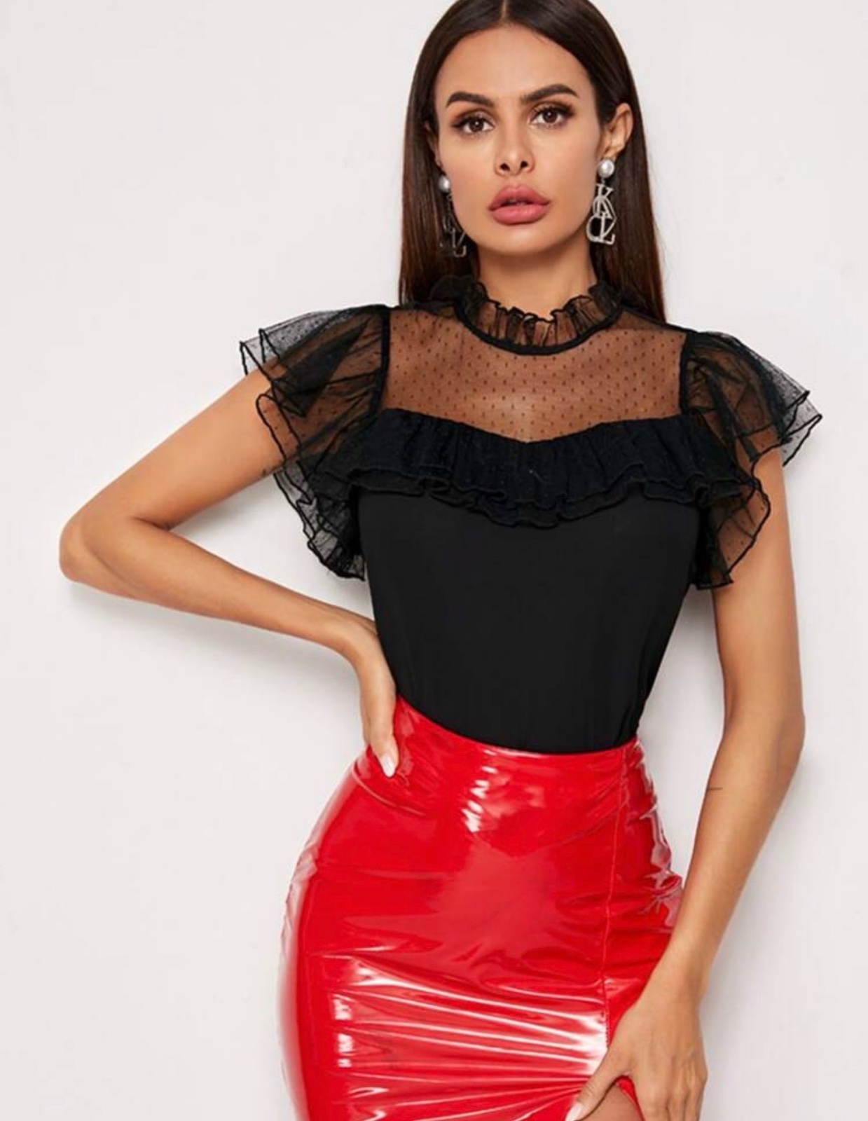 Pull noir chic taille XS jamais porté