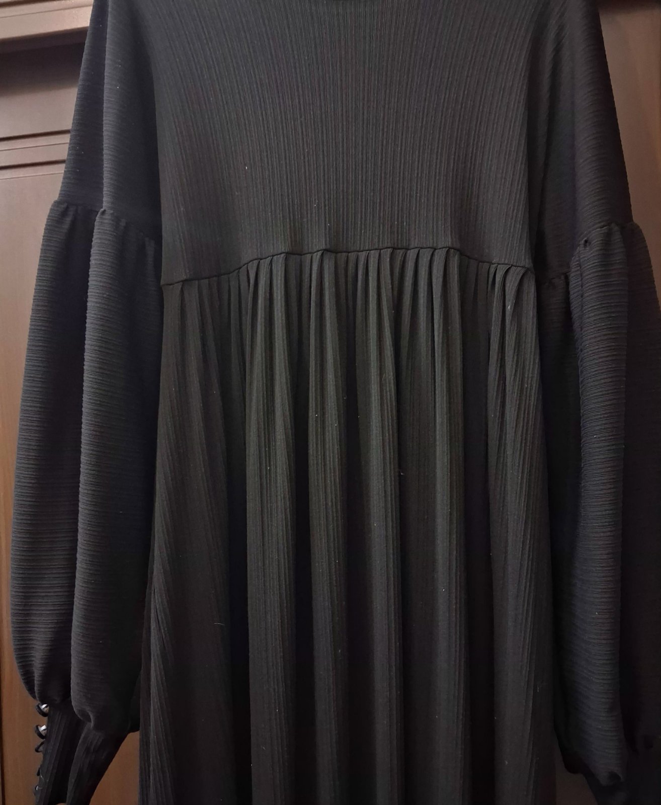 Robe noir roukaya brand 