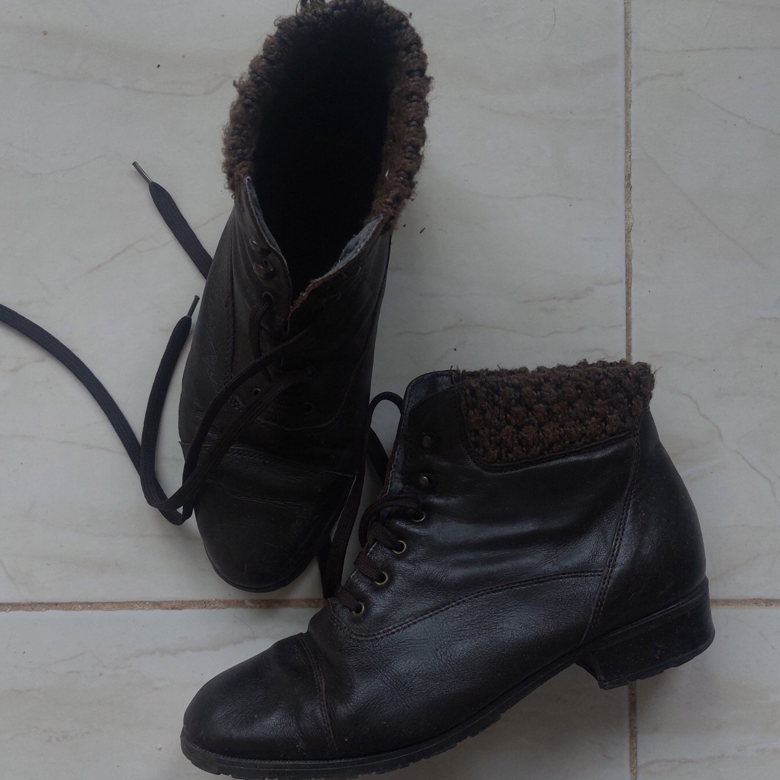 Brown boots / bottes marron