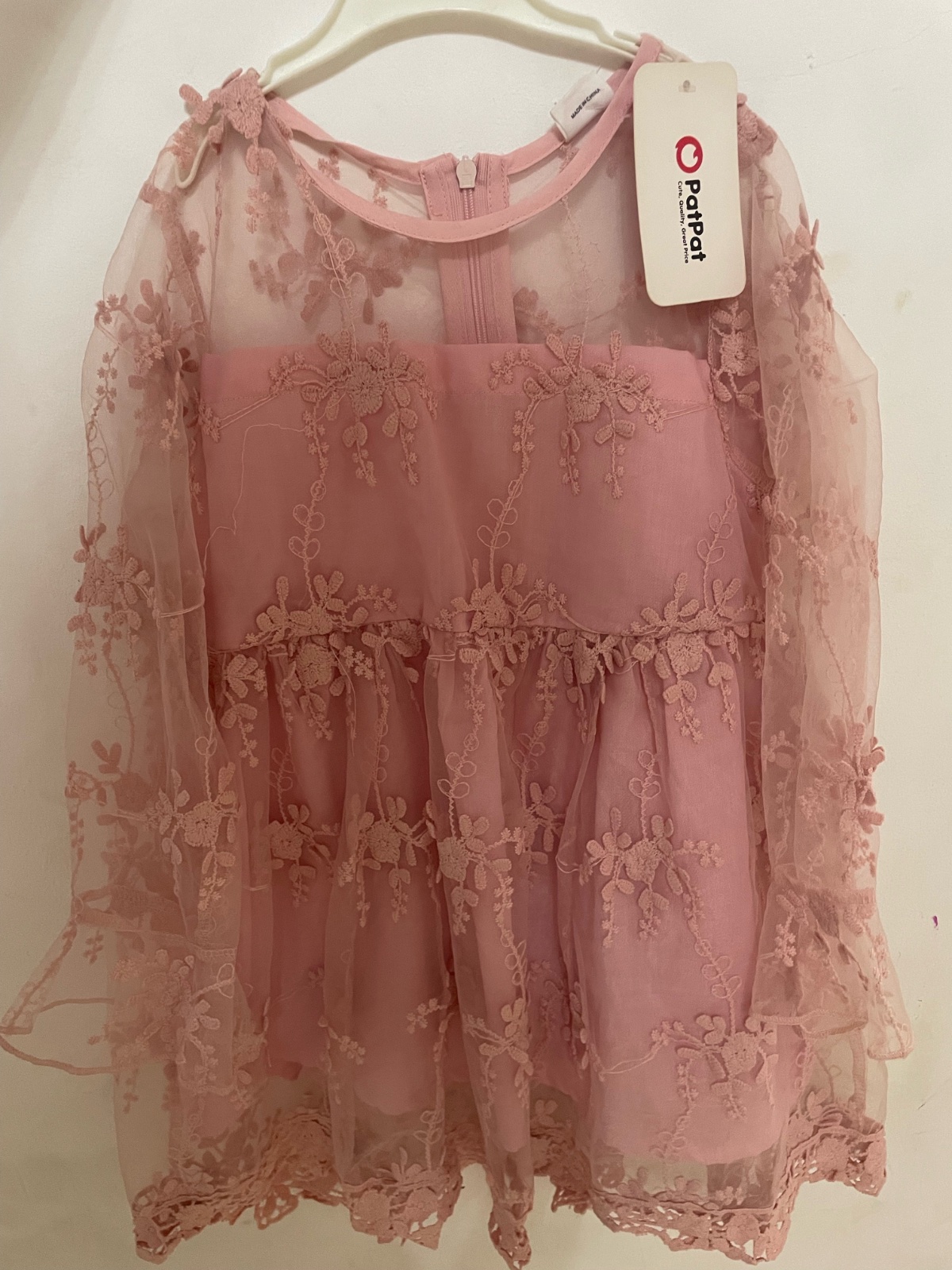 Robe tres jolie