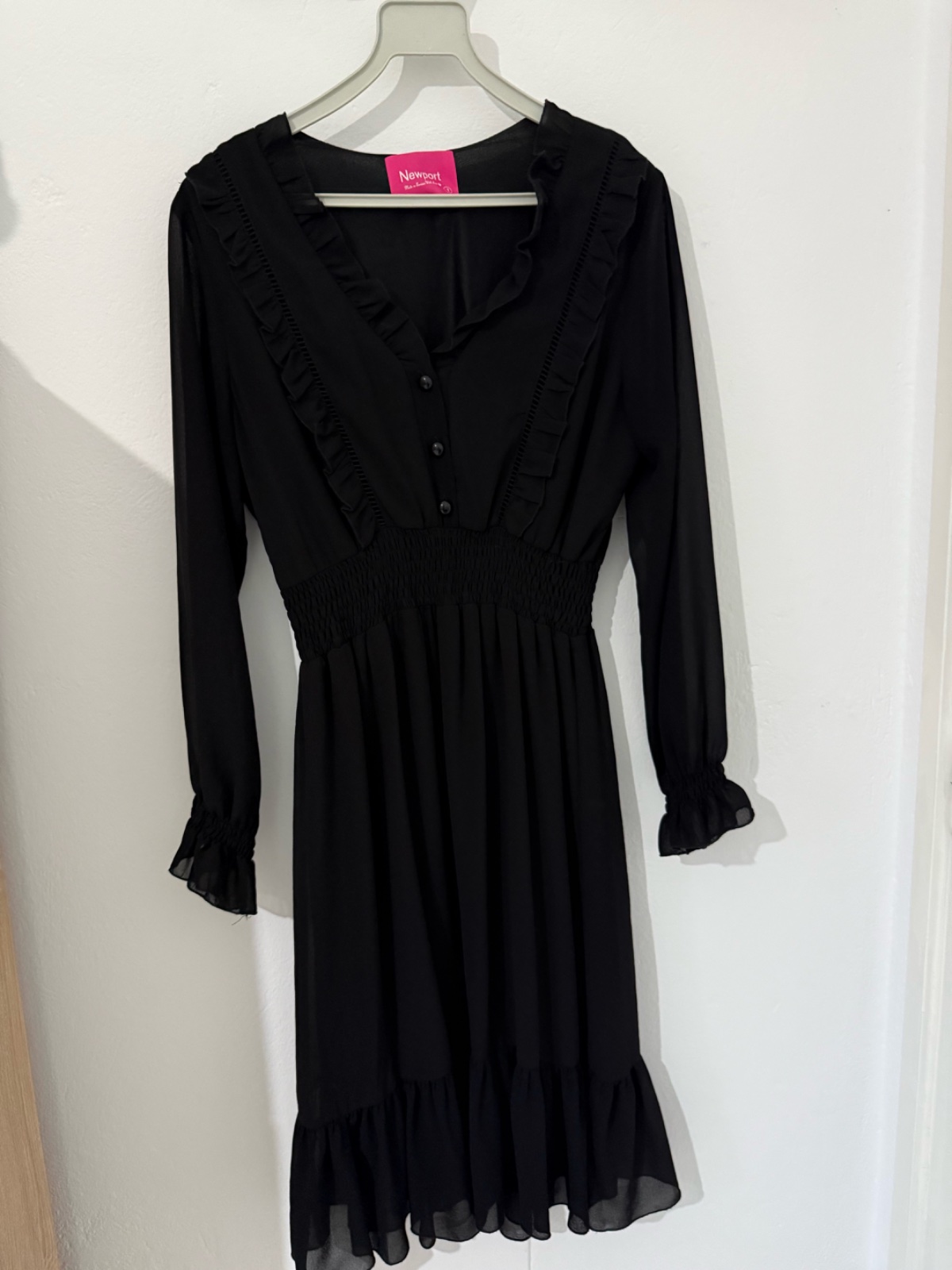 Robe noire Newport 