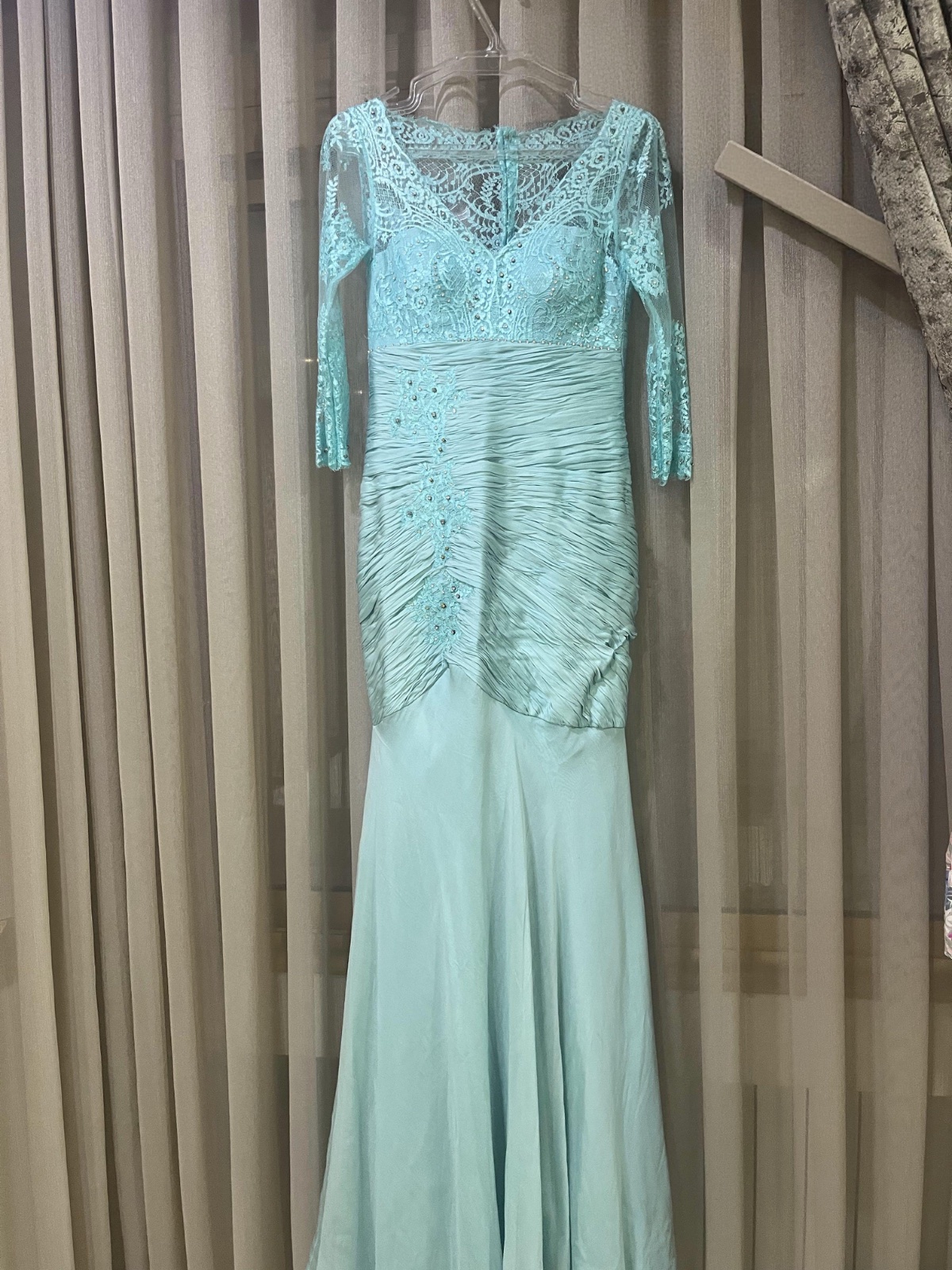 Robe soirée vert d'eau