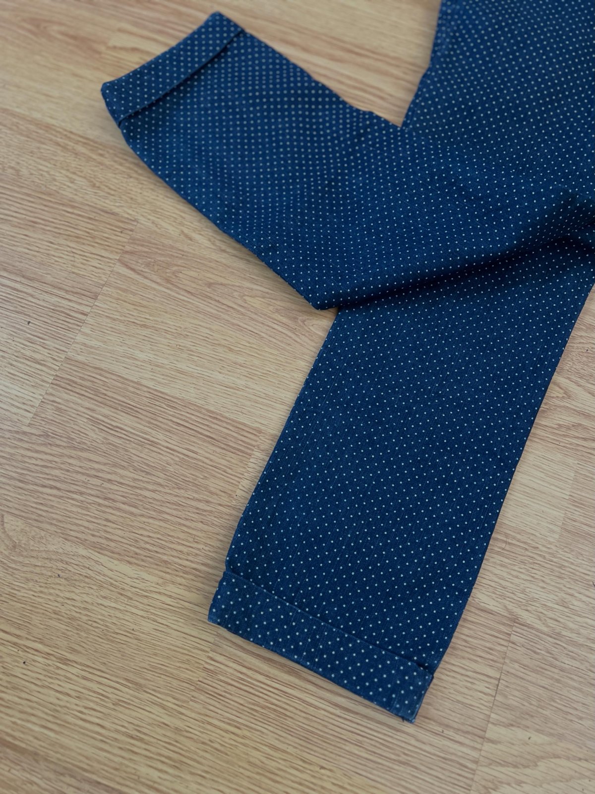 JEAN À POIS – DENIM ROLL-UP 🤍💙