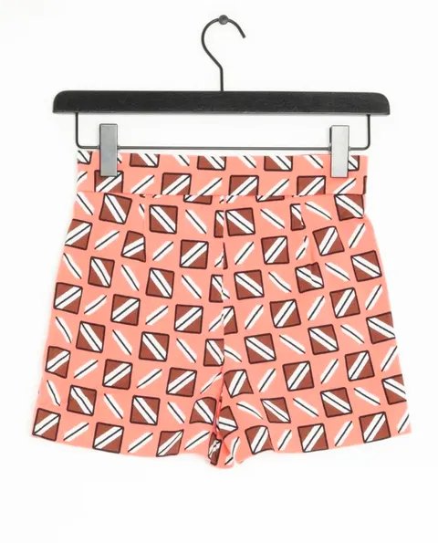 Short Zara