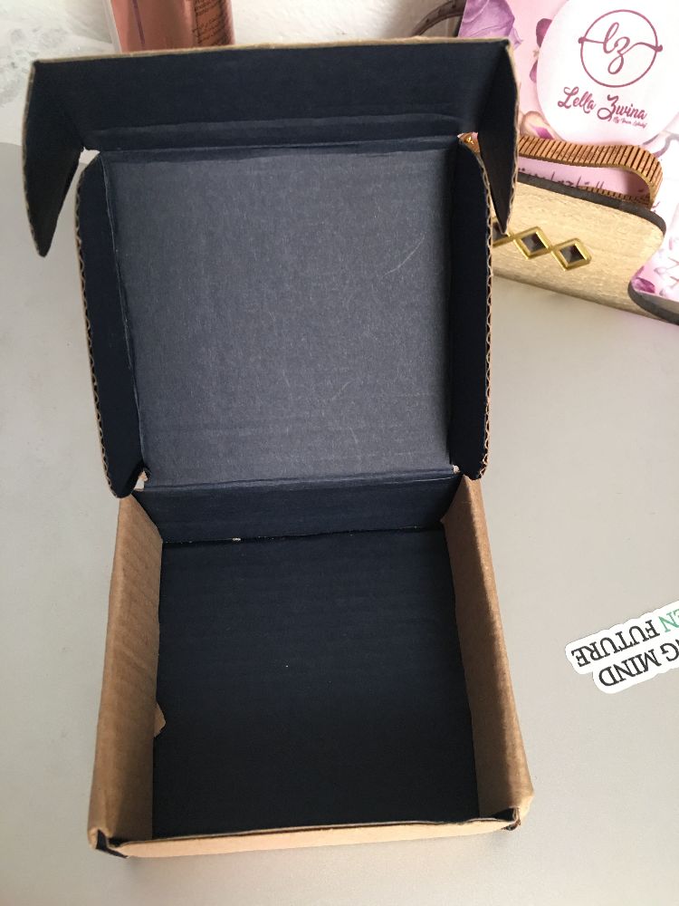 32 box en carton