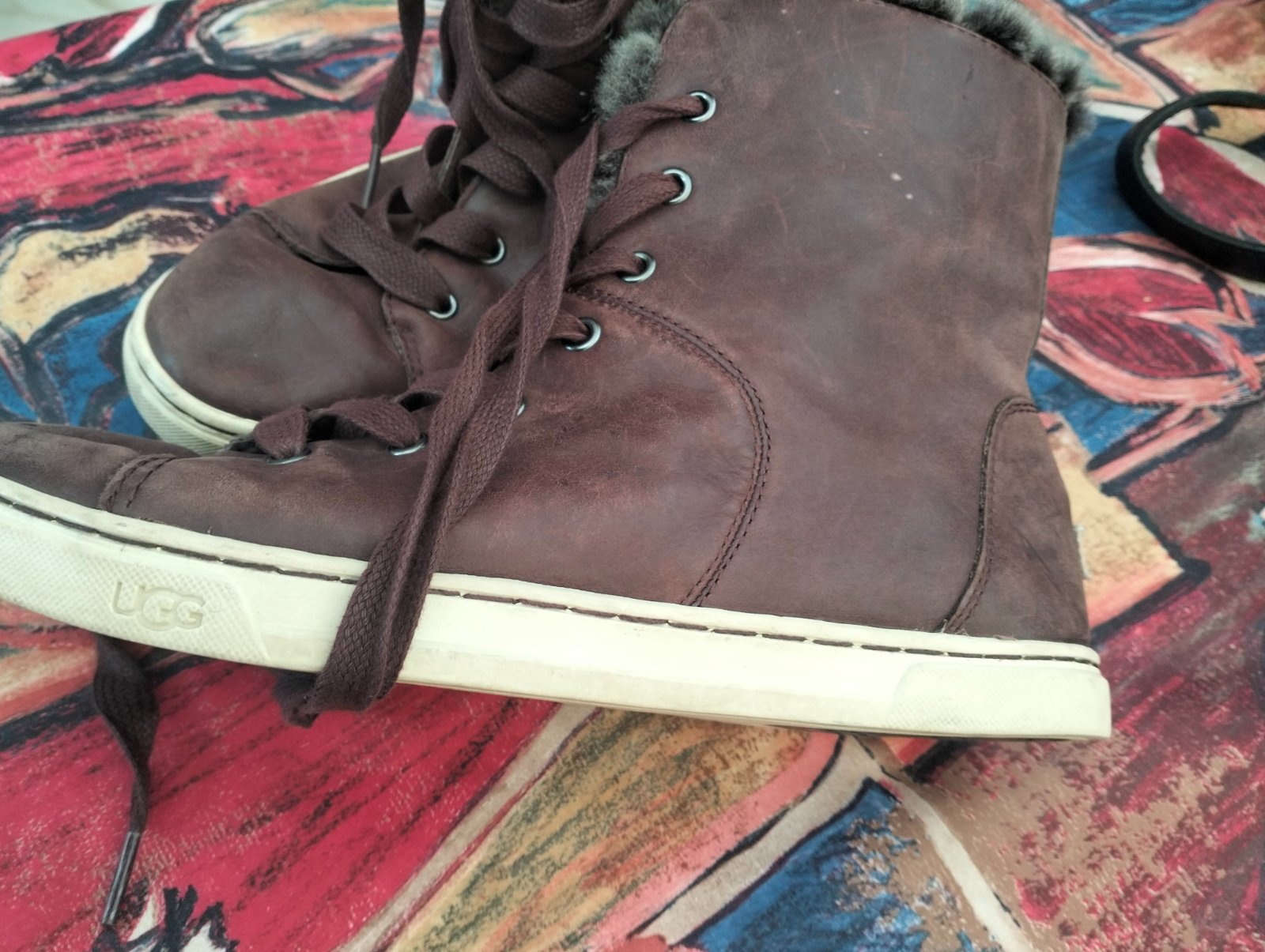 Converse UGG 