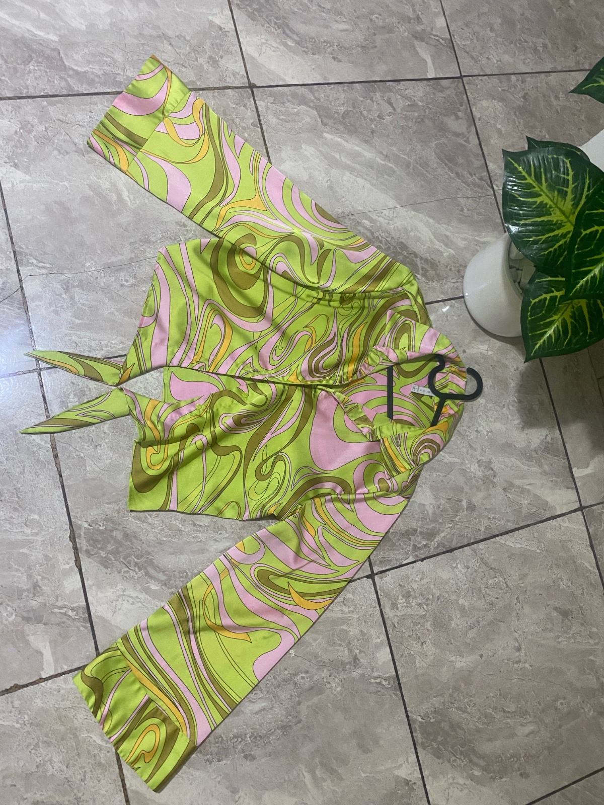 Chemise satinée amisu