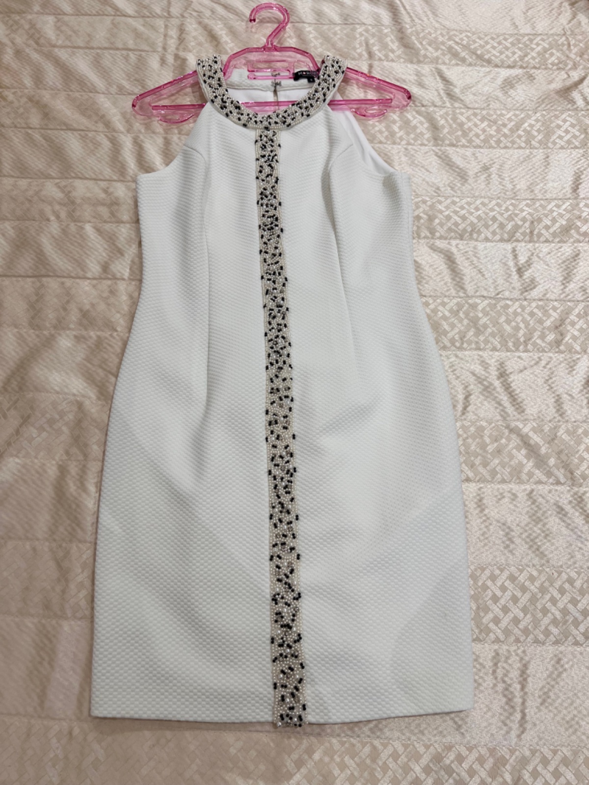 Robe MORGAN
