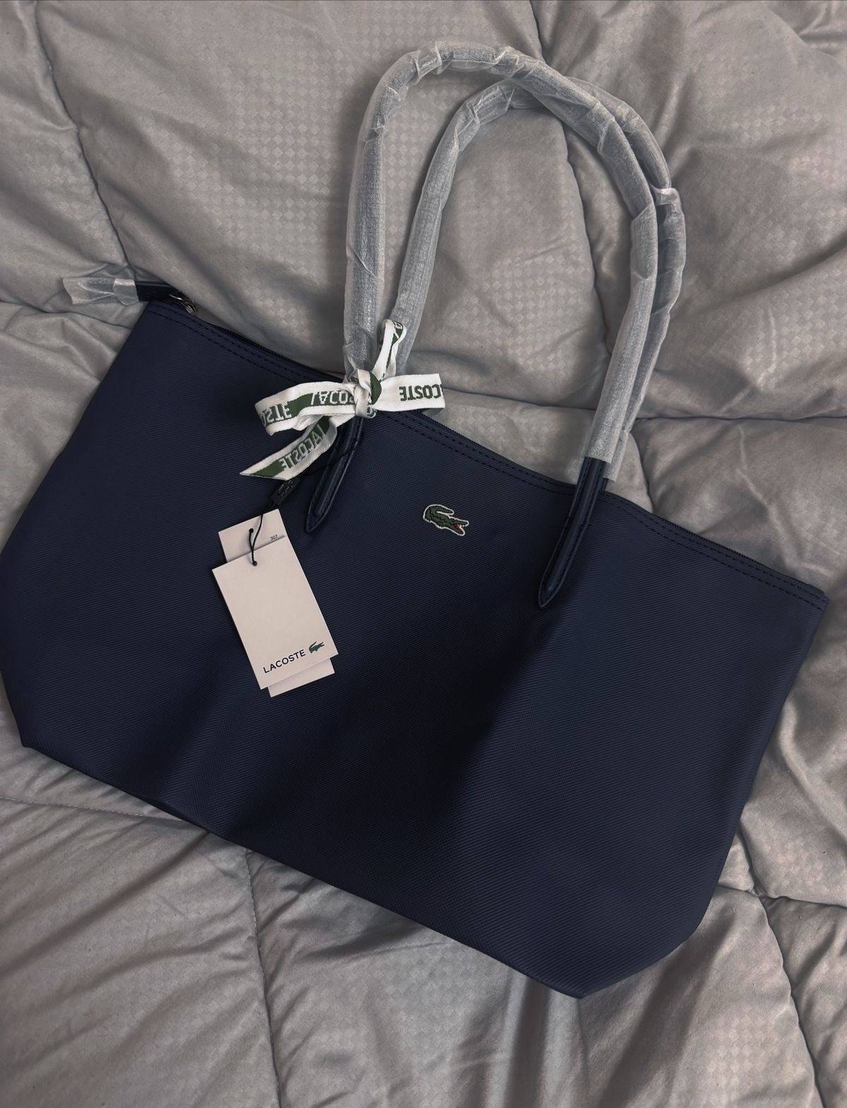 Sac lacoste bleu marine 💙💙💙