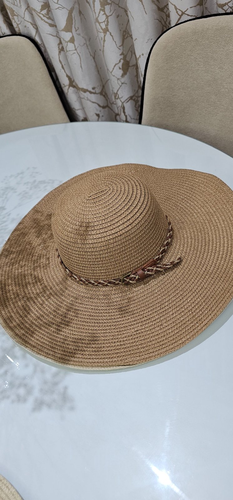 Chapeau neuf 