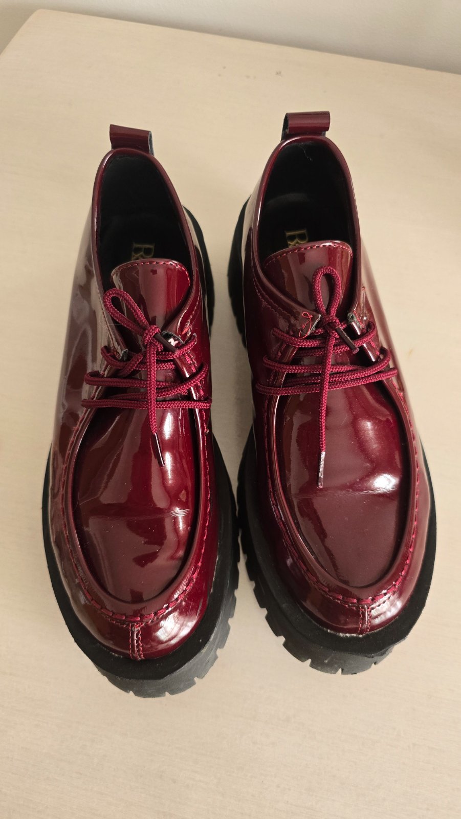 Derbys rouge bordeaux