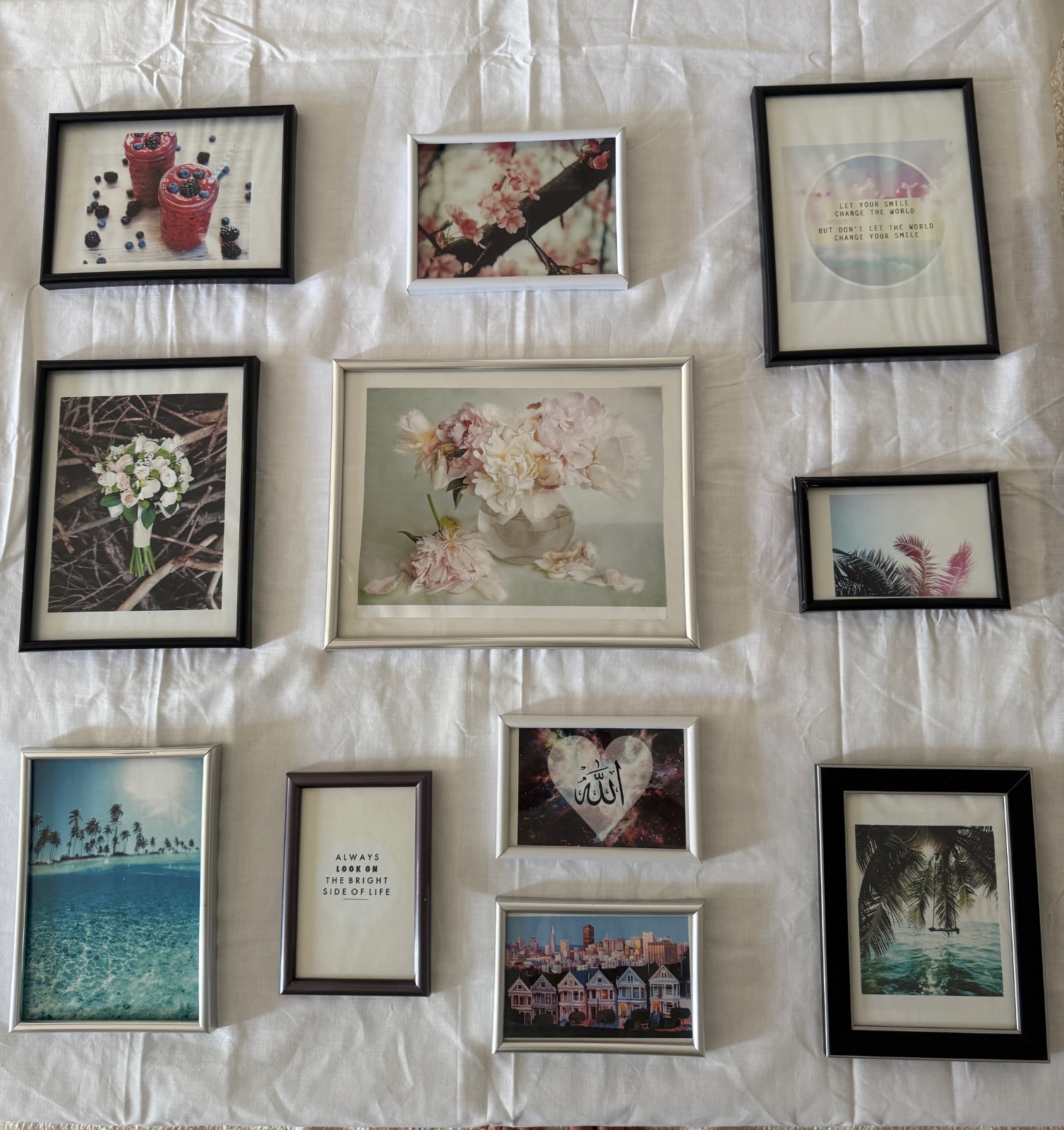 Composition murale: 11 tableaux 