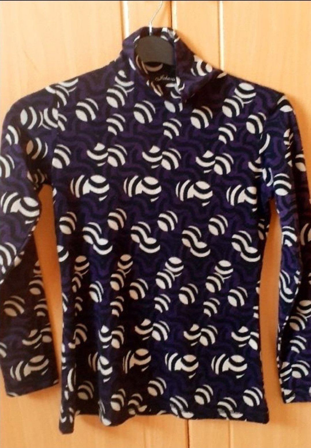 Pull sans étiquette 