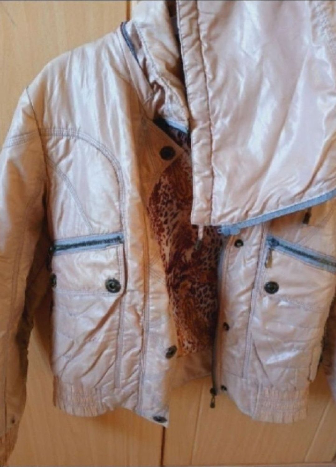 Veste sans étiquette 