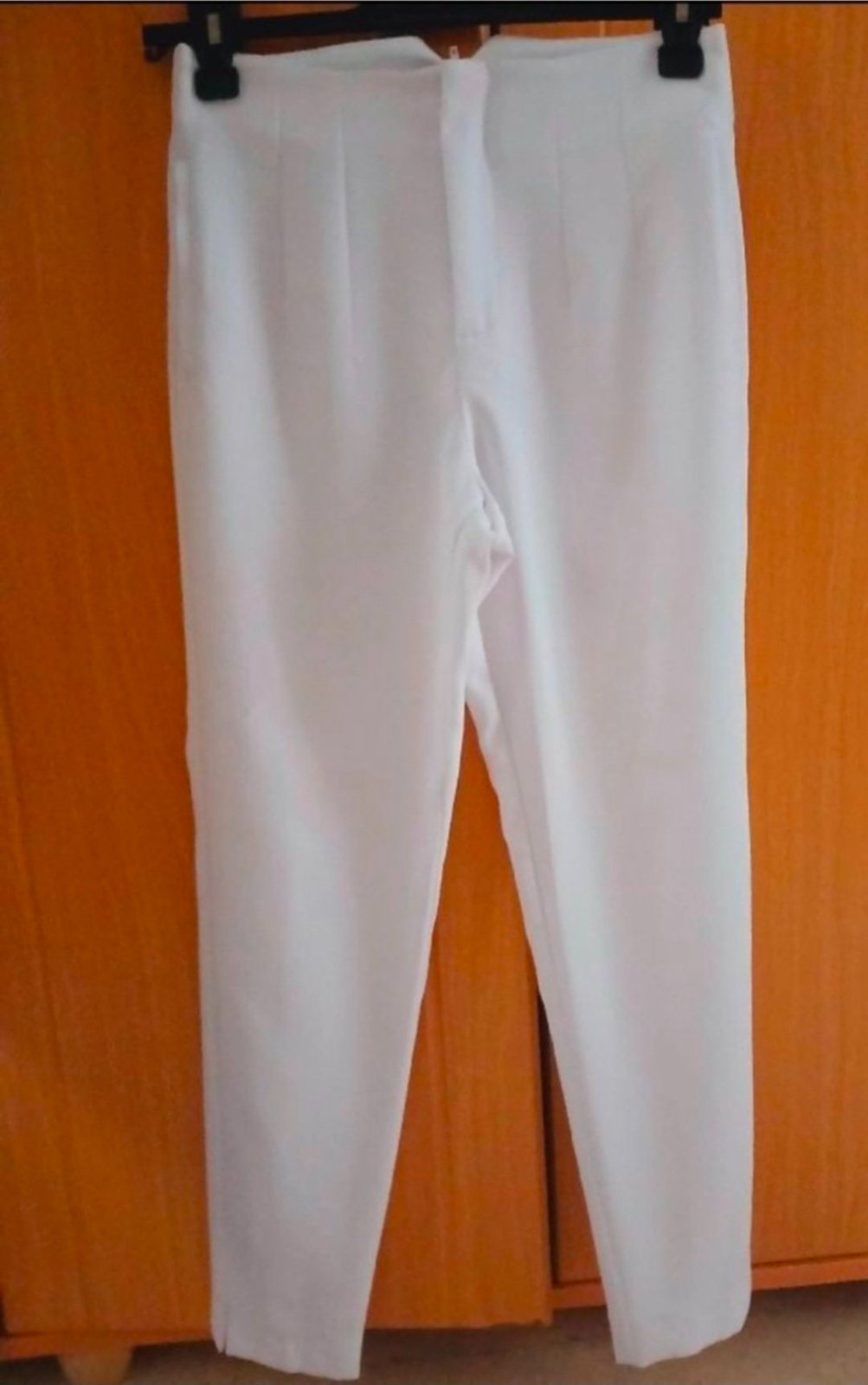Pantalon sans étiquette 
