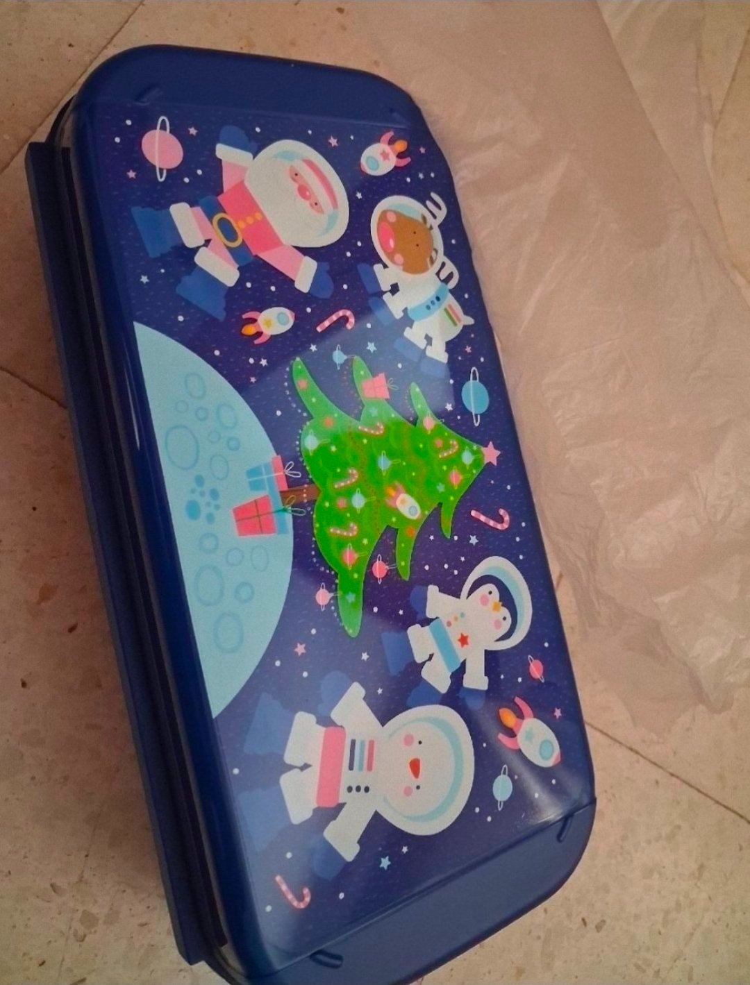 Tupperware 