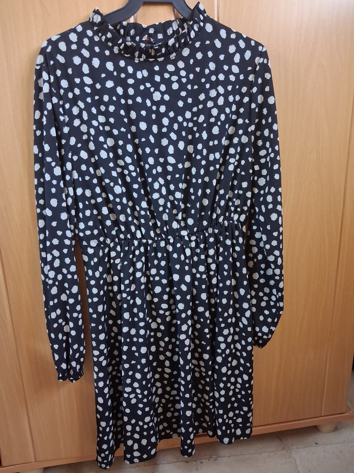 Robe sans étiquette 