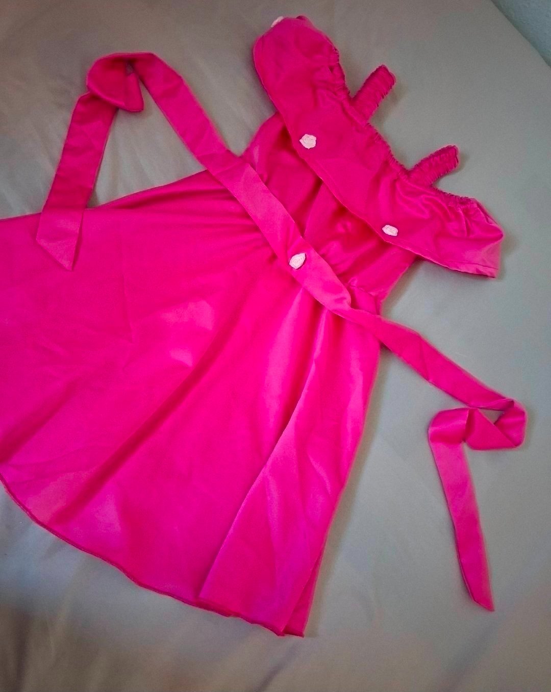 Robe poir fille sans étiquette 