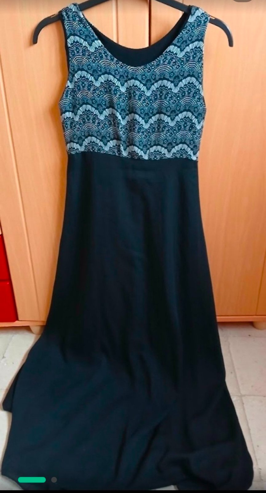 Robe sans étiquette 