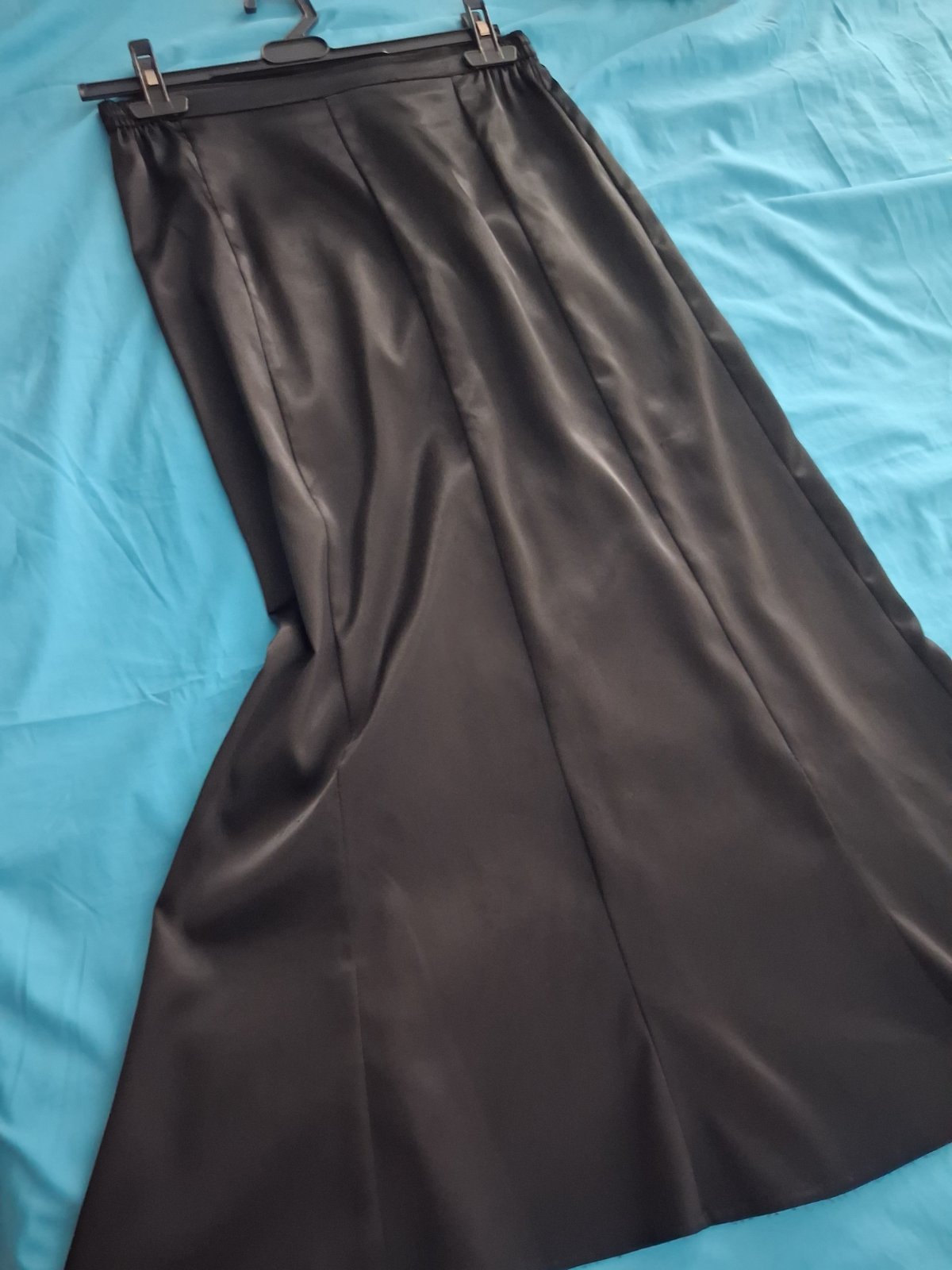 Jupe satin 