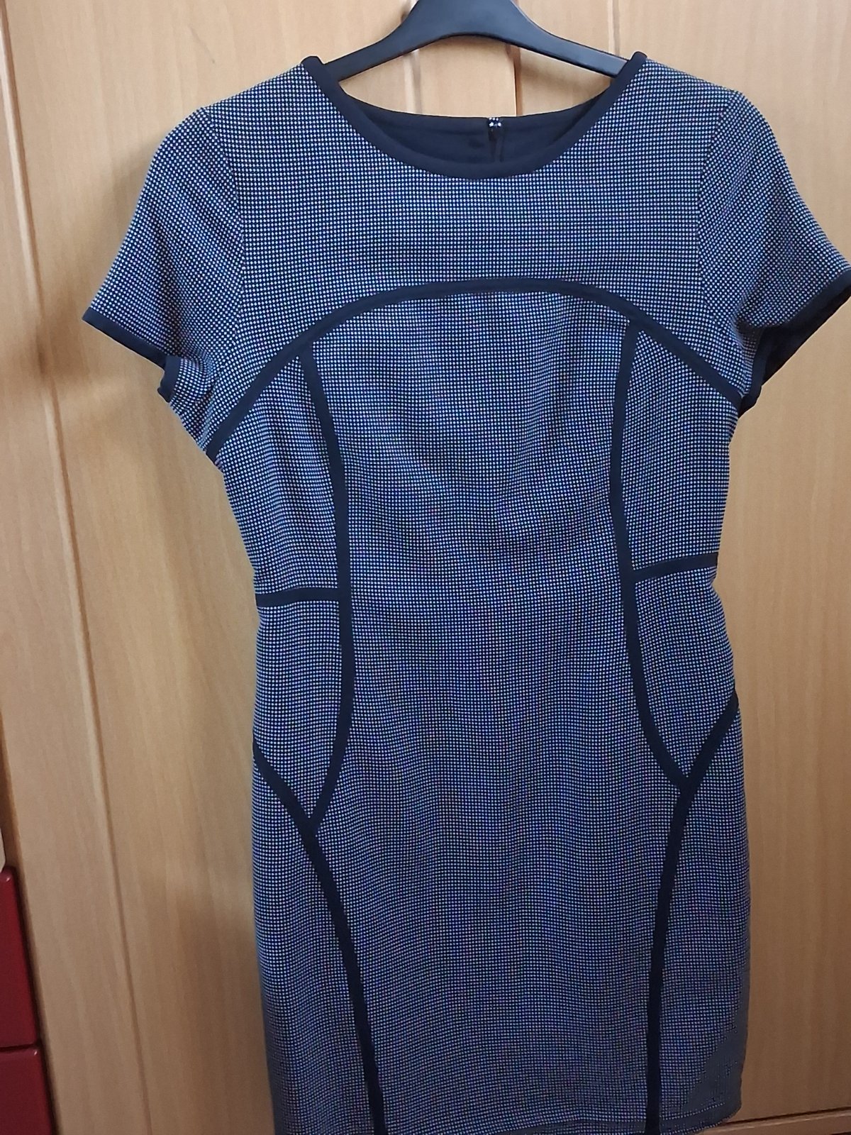 Robe sans étiquette 