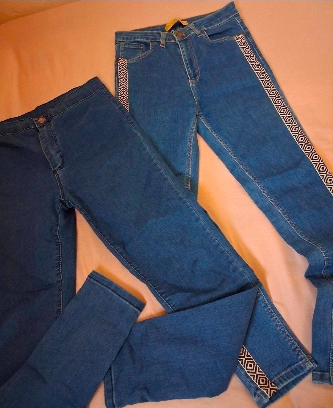 2 pantalons 