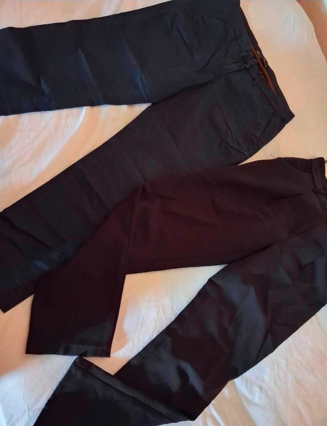 2 pantalons