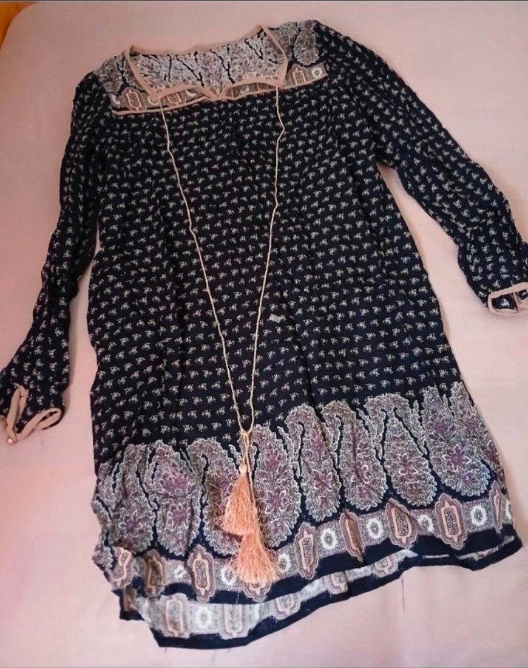 Robe sans étiquette 