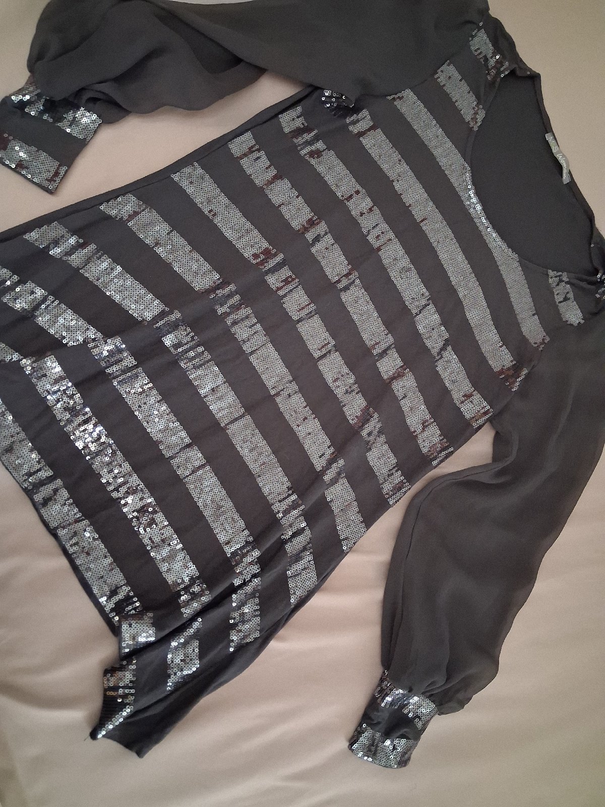Pull porté une seule fois