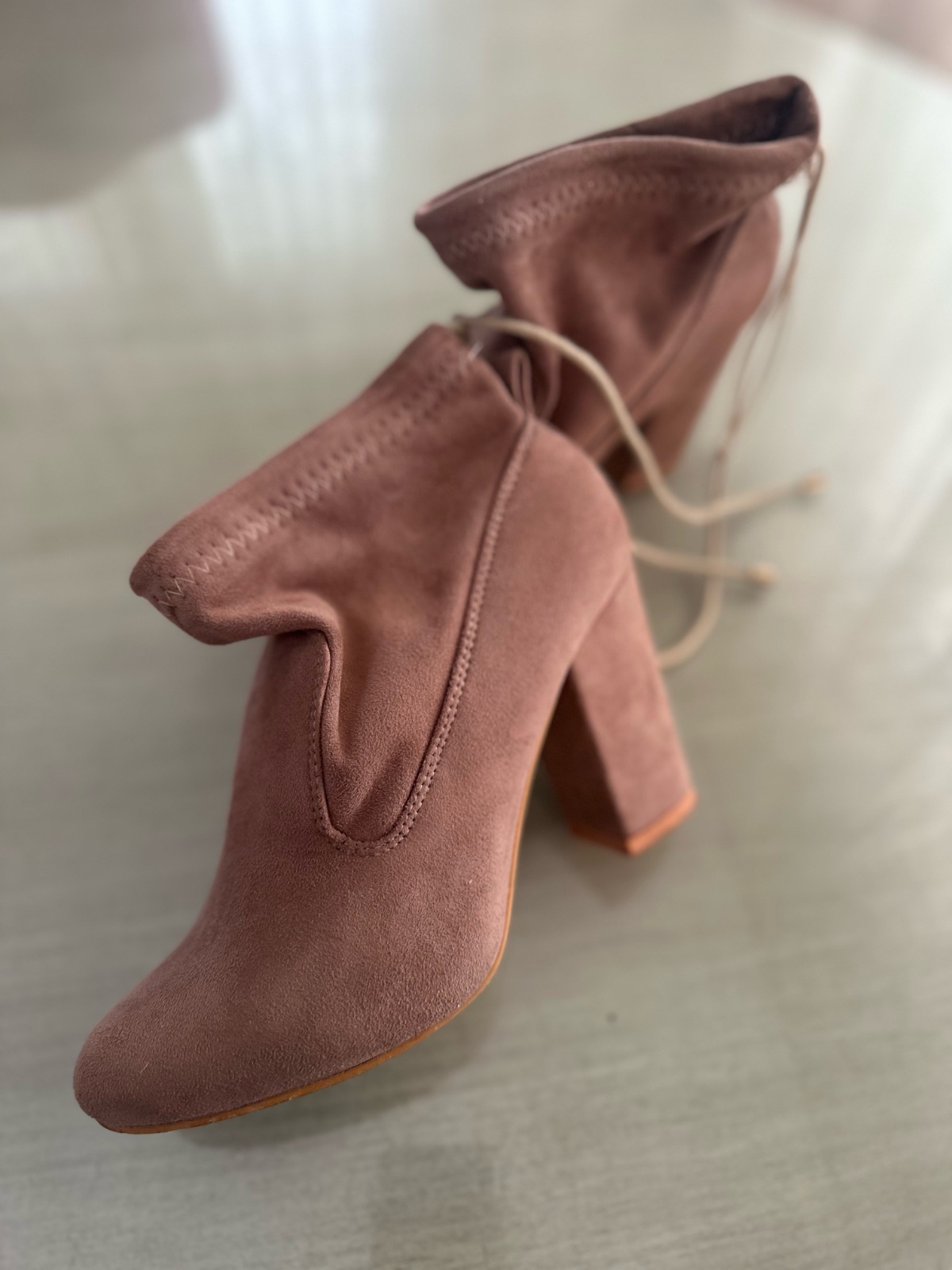 Bottines marron effet suédine pointure 38