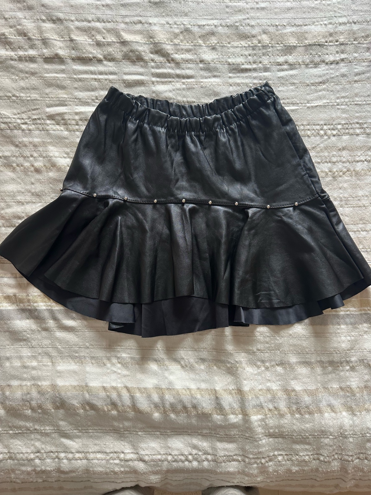 Jupe noire effet cuir
