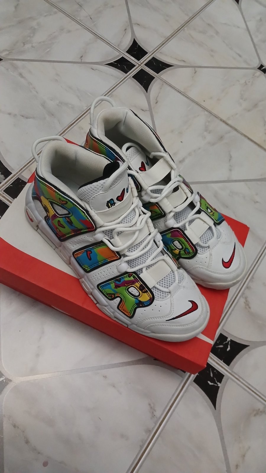 Nike uptempo rainbow