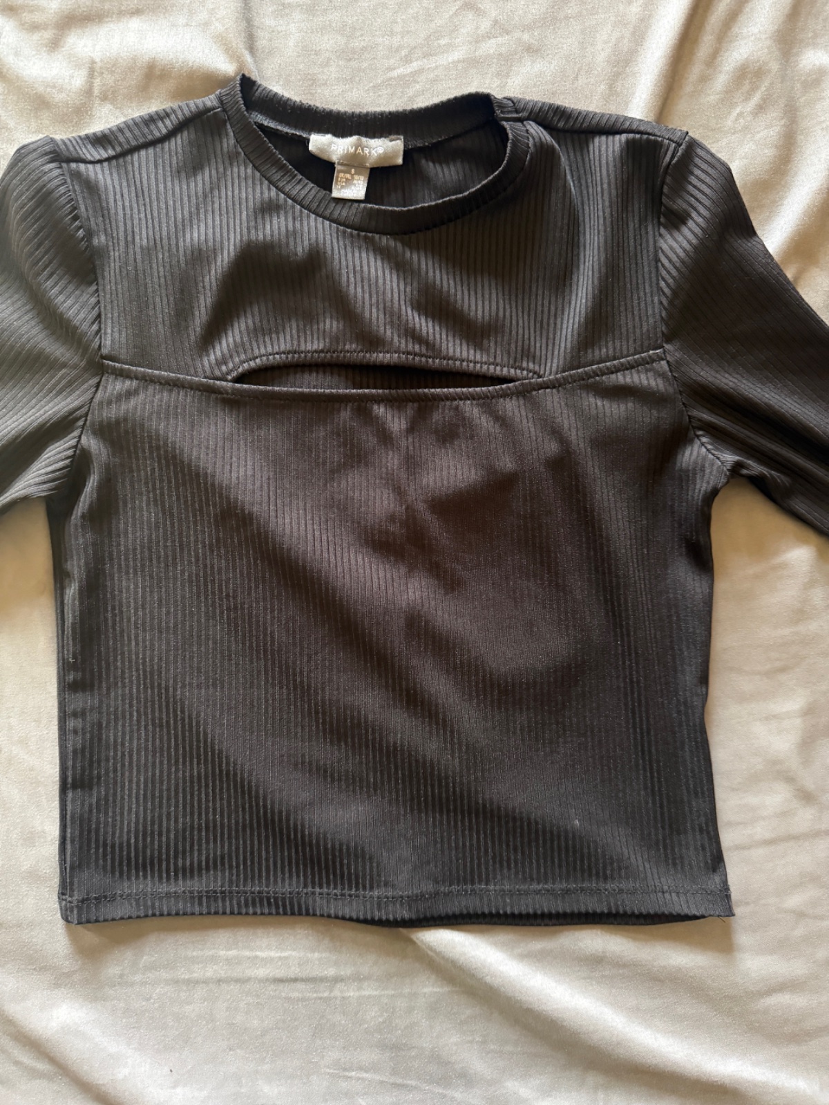 Pull noir