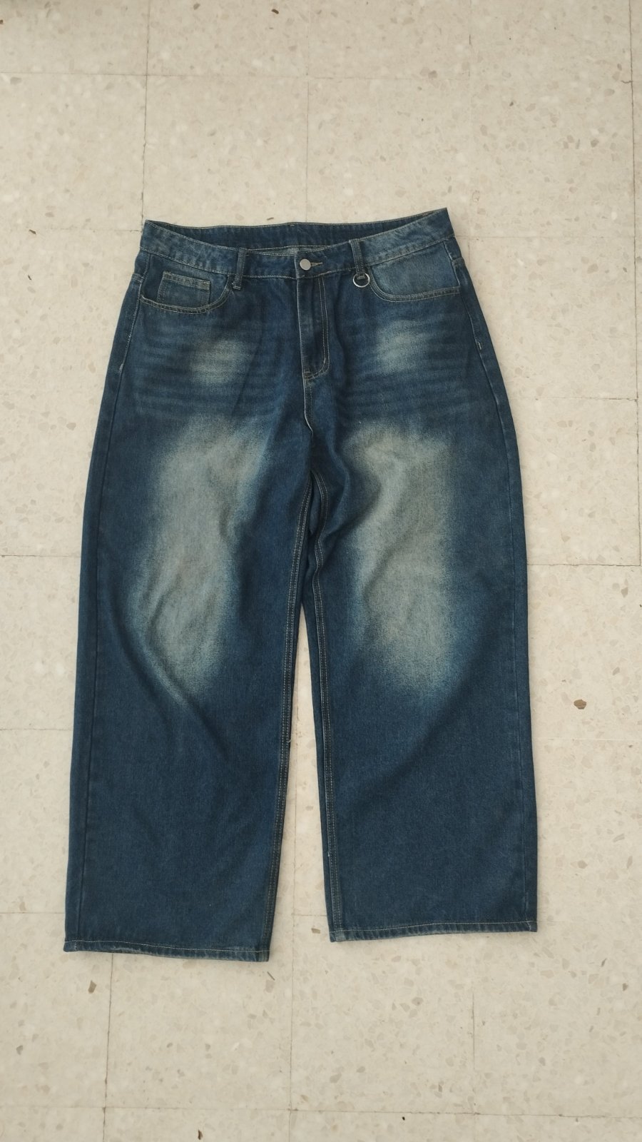 SUPER BAGGY blue jeans