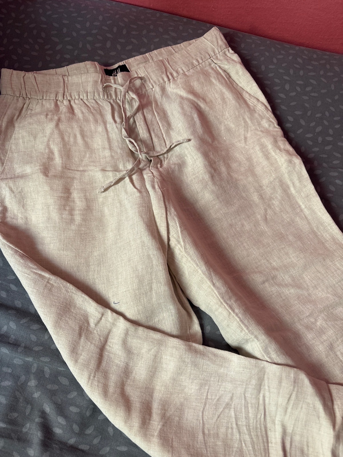 Pantalon kamraya H&M 
