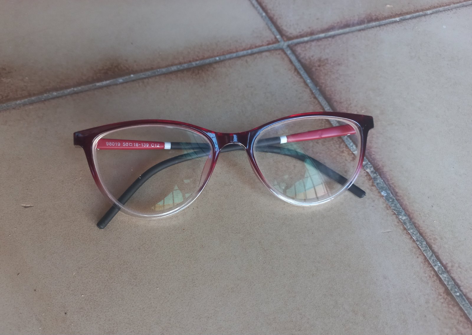 Monture lunettes de vue / Cat-Eye – Rouge Dégradé
