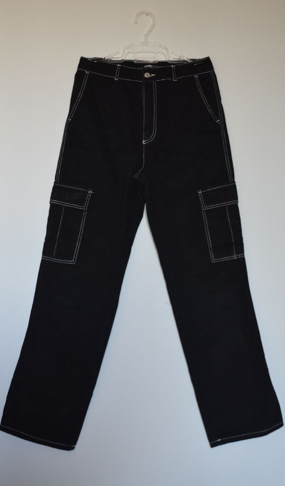 Cargo noir coupe droite (straight leg)