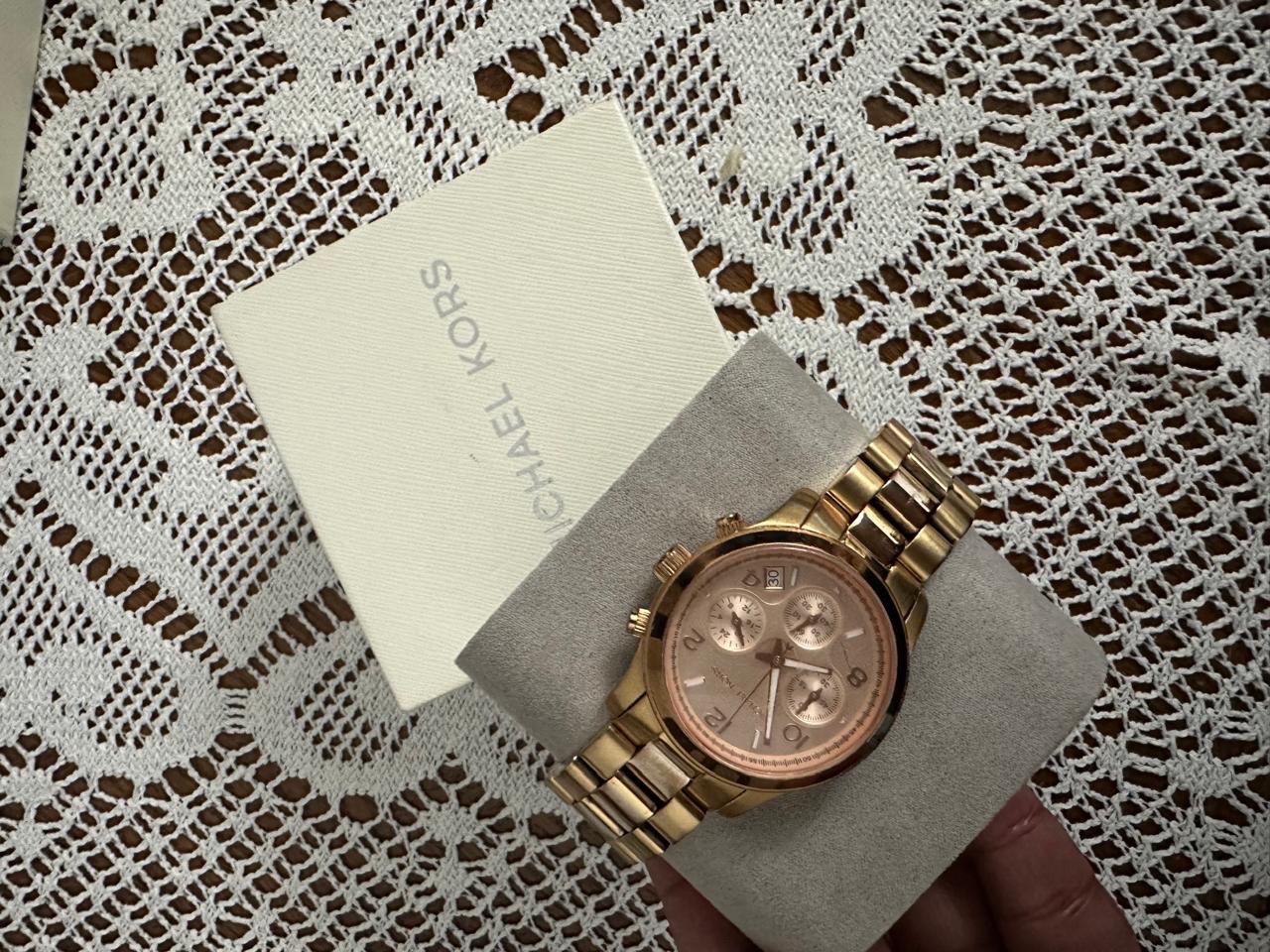 Montre rose