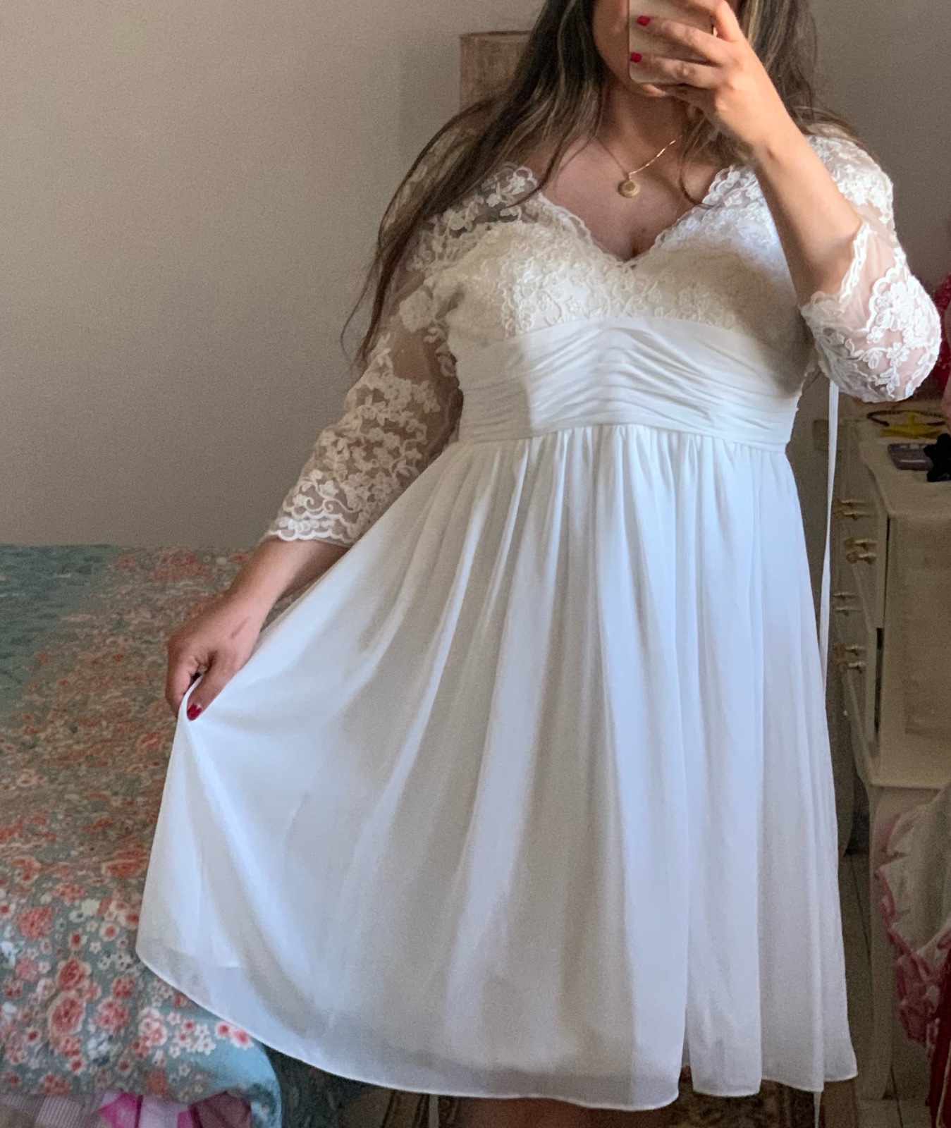 Jolie robe blanche taille 42 🤍🤍🤍
