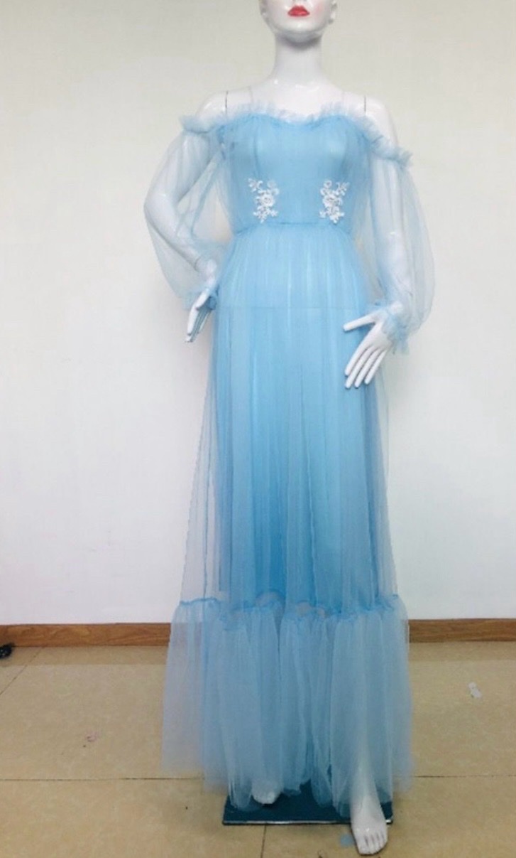Robe pr femme bleu ciel taille Xl 😍😍
