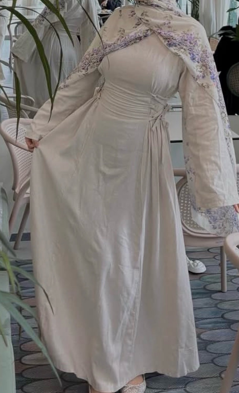 Robe tessu kamraya tres bonne etat 