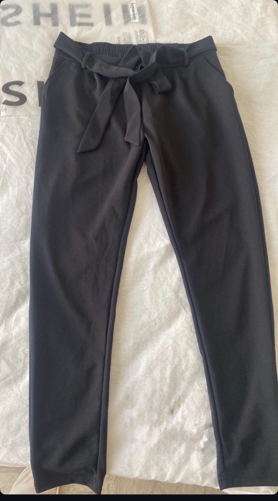 Pantalon avec ceinture shein 