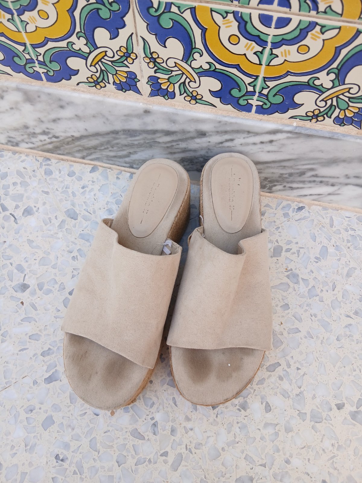 Mules compensées espadrilles suédine beige Bershka - Pointure 35