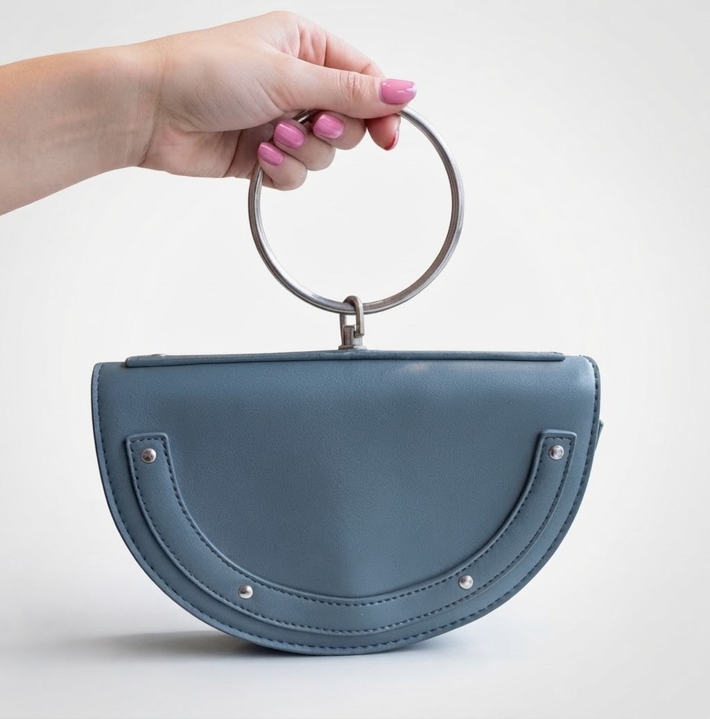 Pochette avec bandouliére Shein 