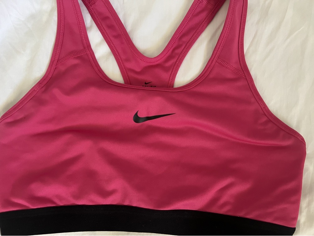 brassière Nike 