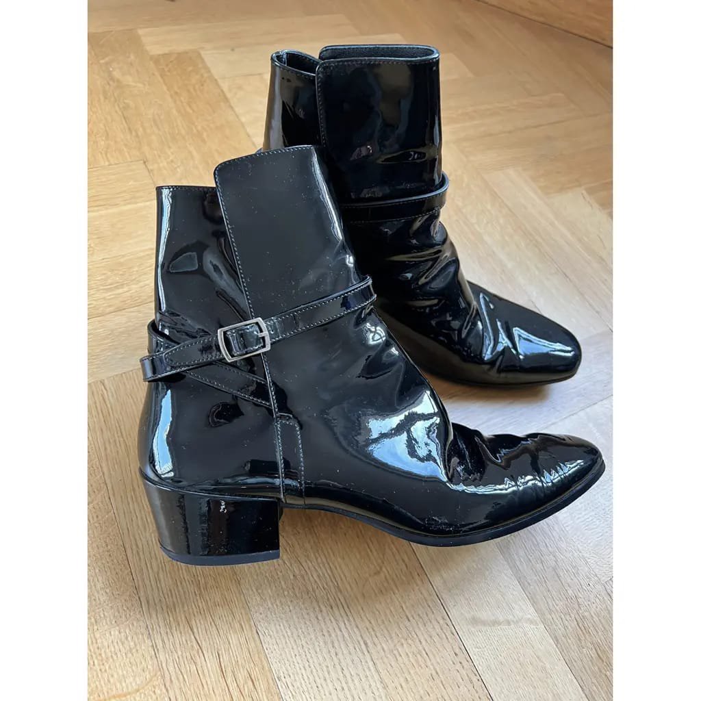 Bottines Yves Saint Laurent cuir vernis 
