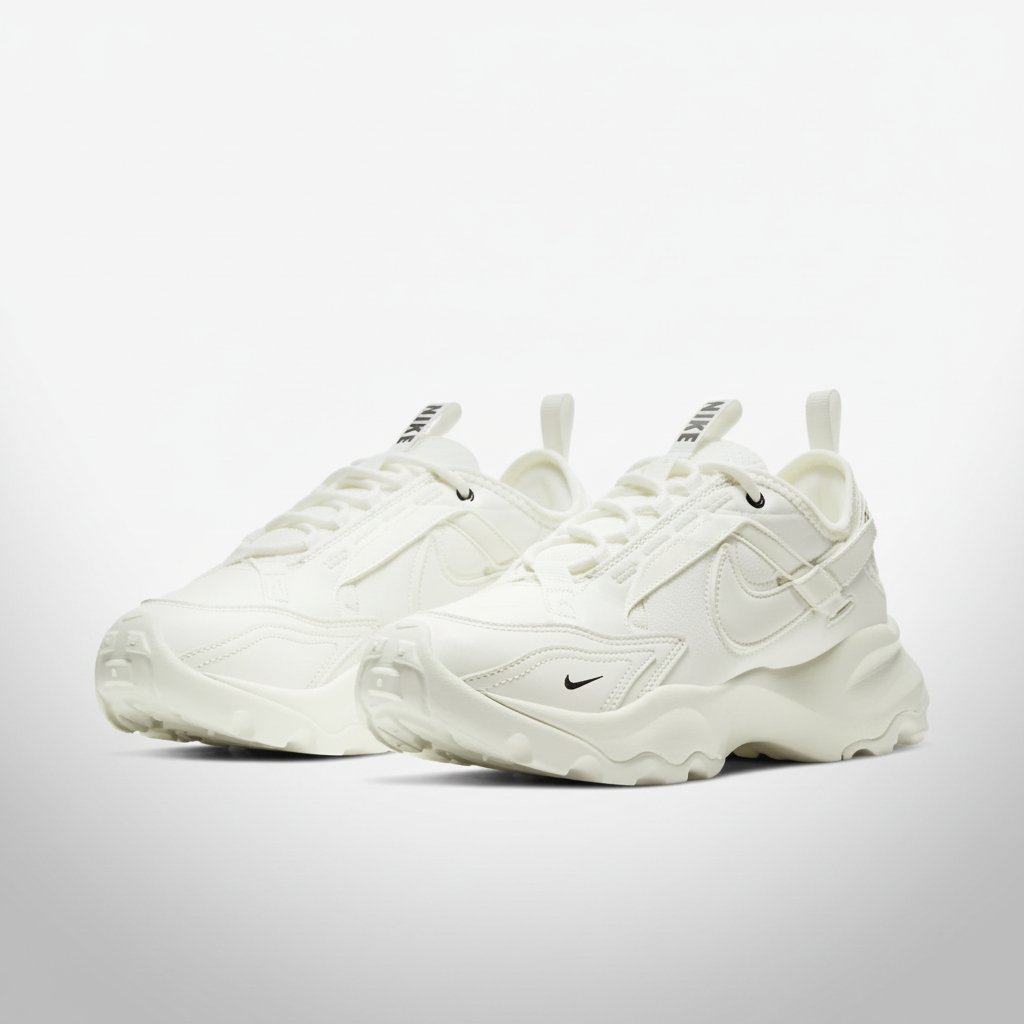 Nike TC7900