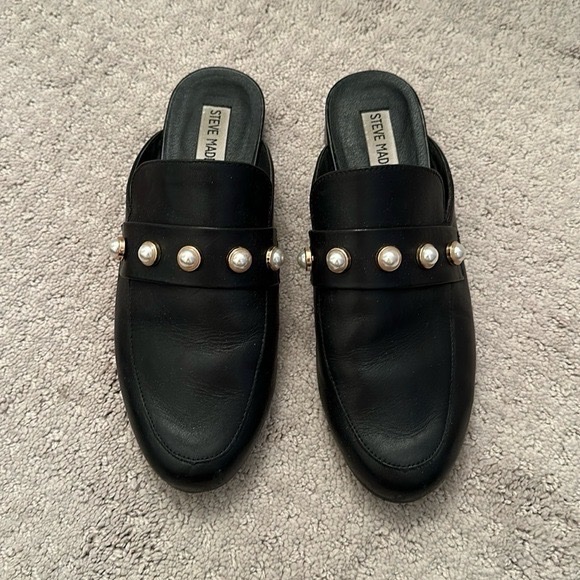 Steve Madden Kandi-P - Black Loafer Slides