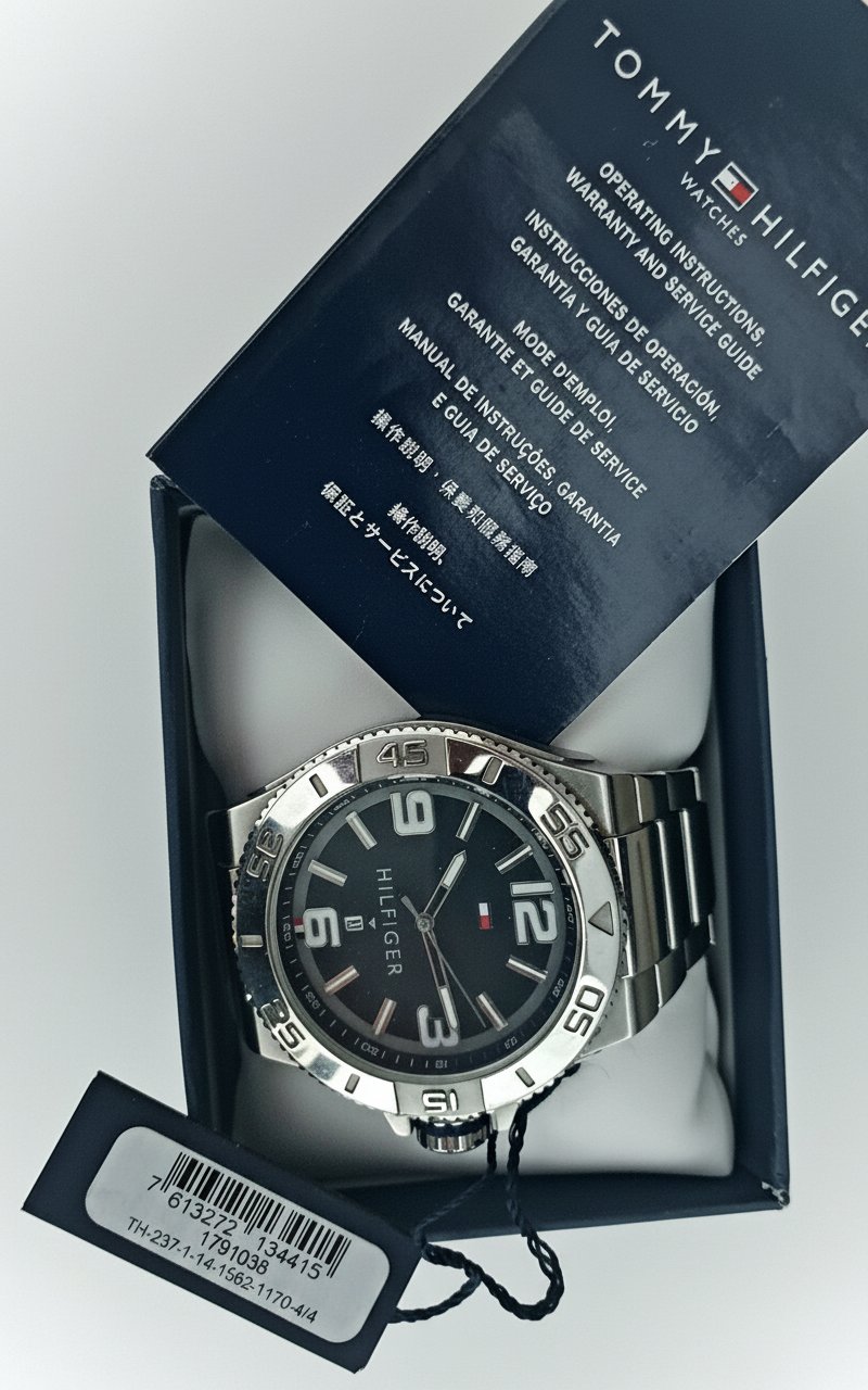 Montre Tommy Hilfiger – Élégance & Style
