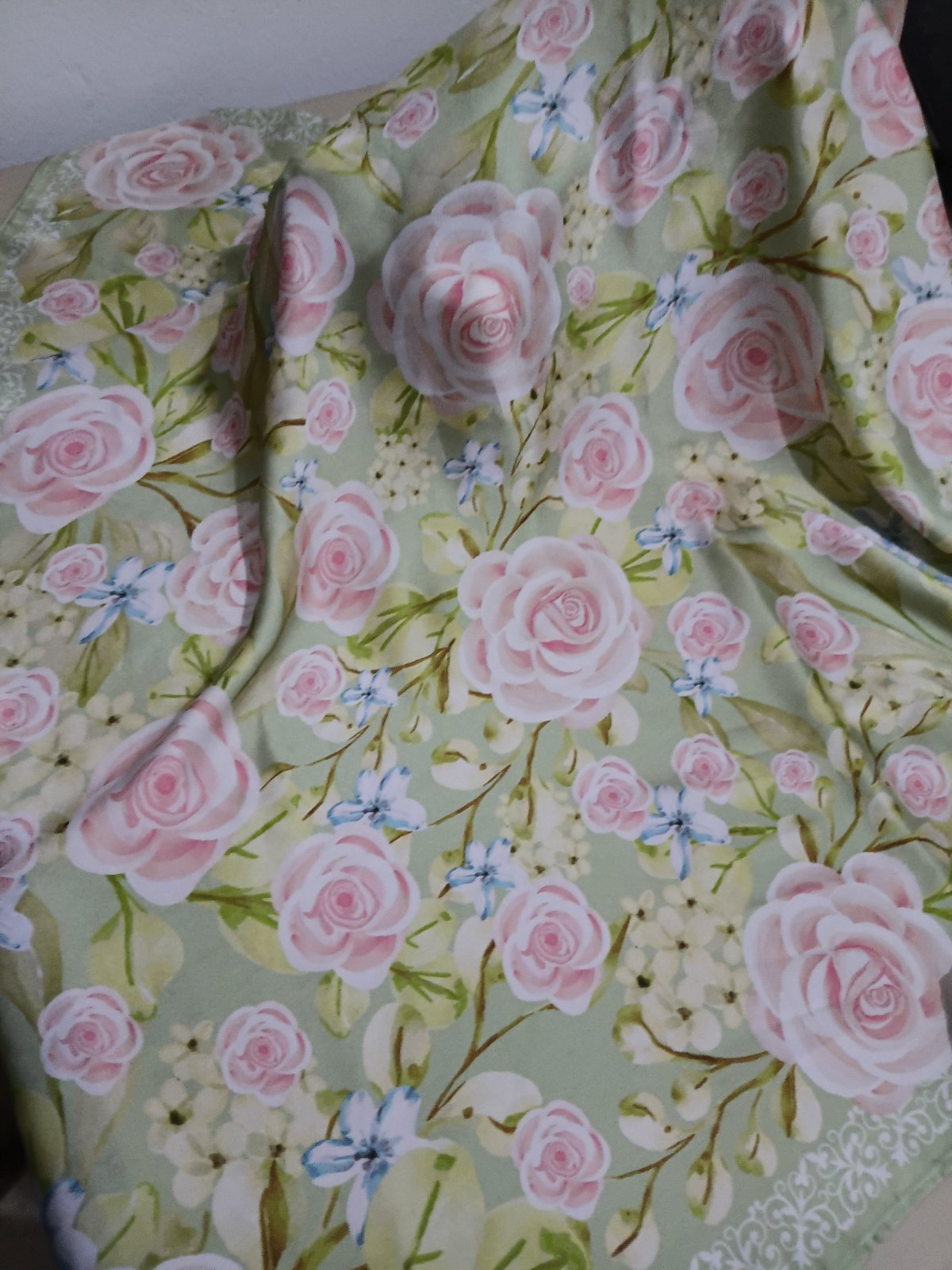 🧣👑 Foulard carré satiné CHEDLY SISTERS 👑🧣